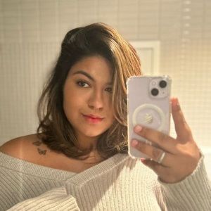 Meet your Posher, Anna